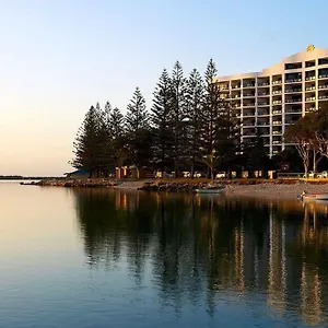 Ramada By Wyndham Golden Beach Resort